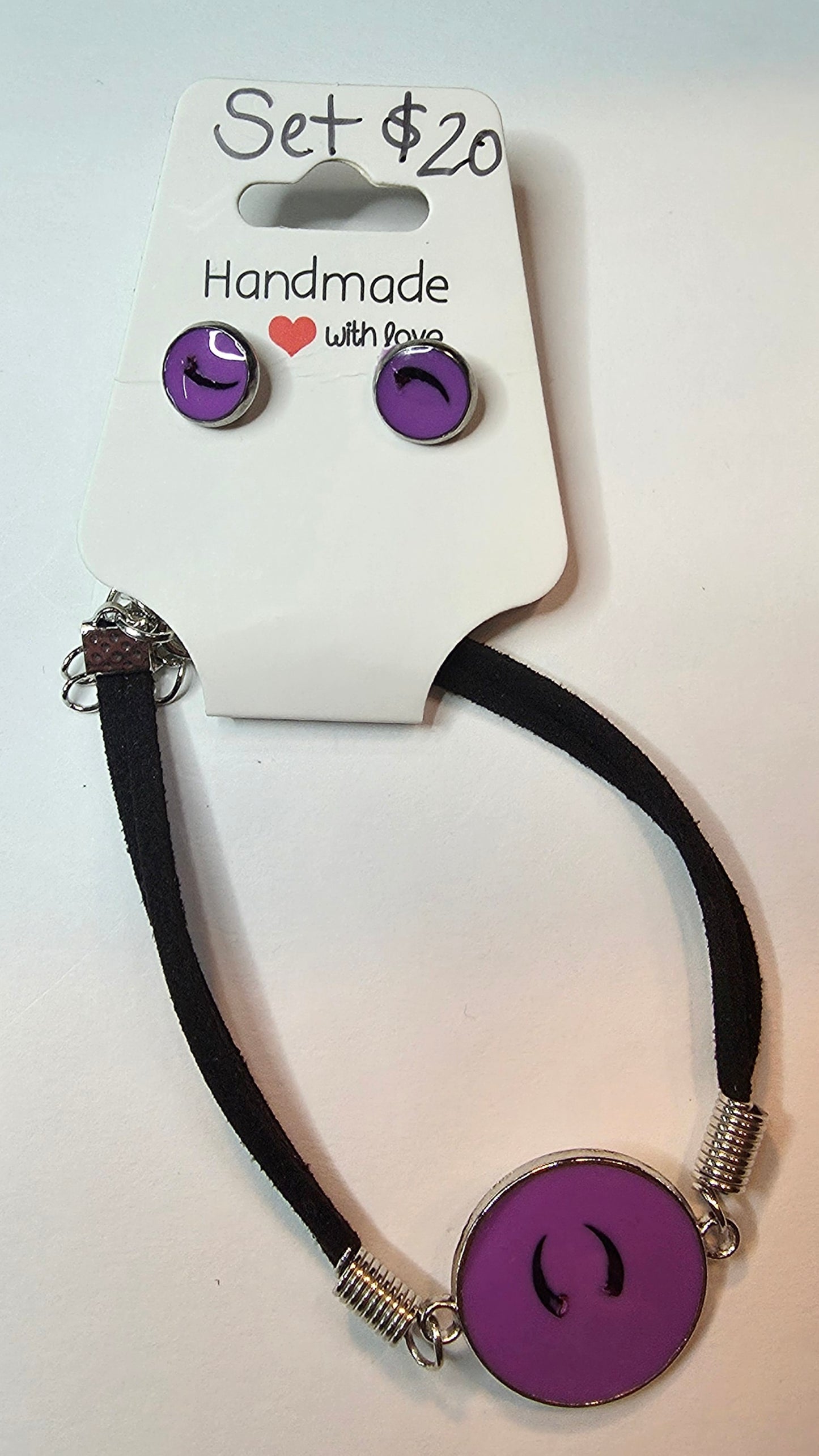 Bracelet and earring set