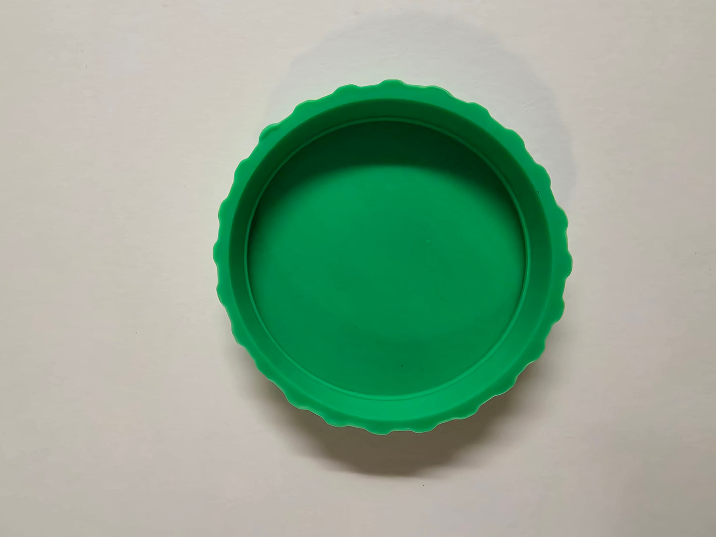 Silicone water dish - large