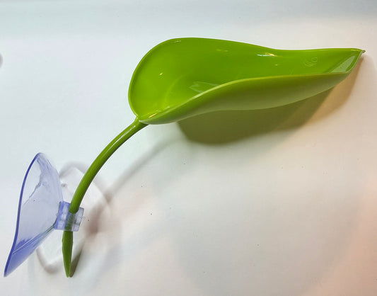 Plastic reptile leaf