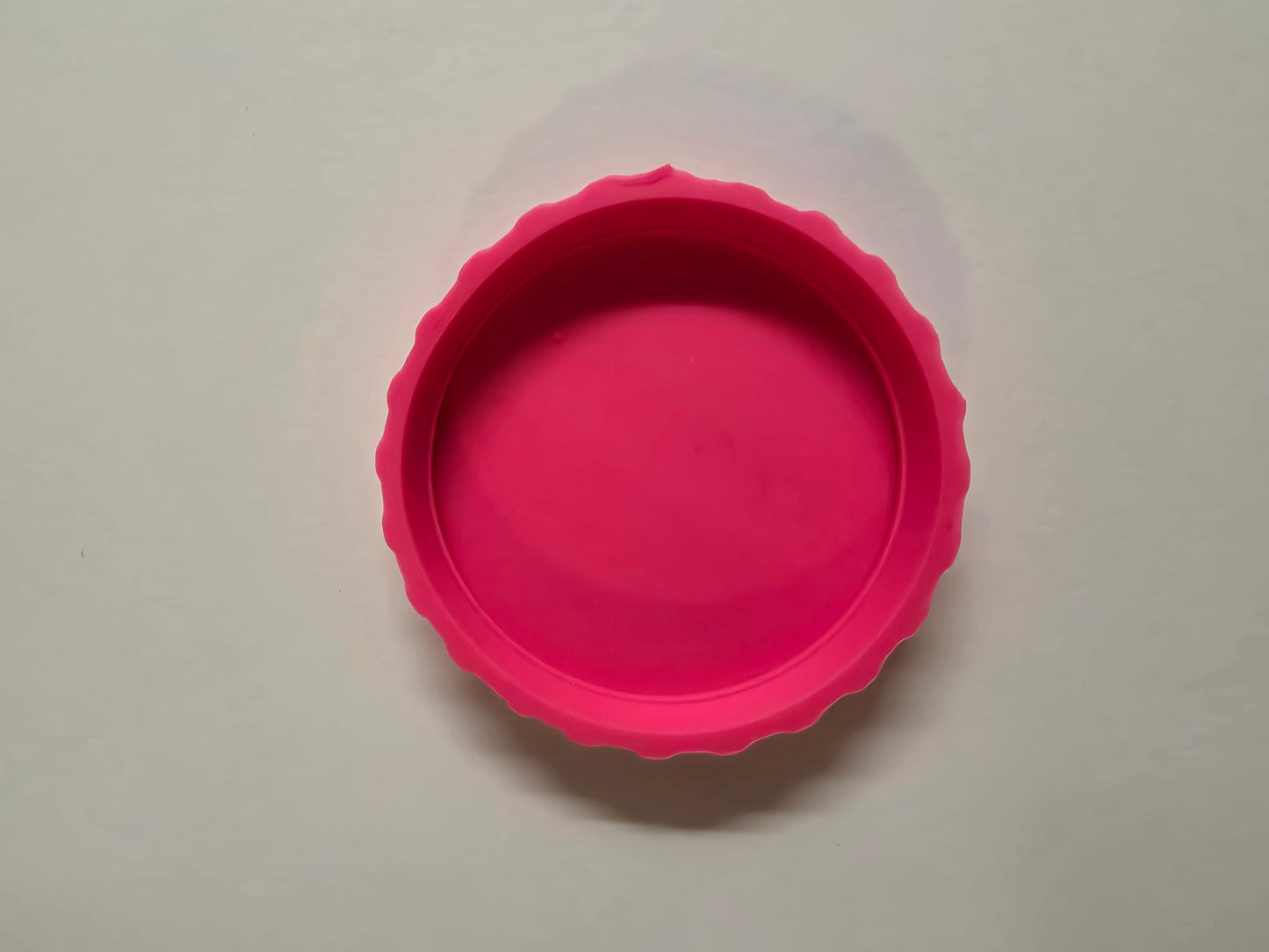 Silicone water dish - large