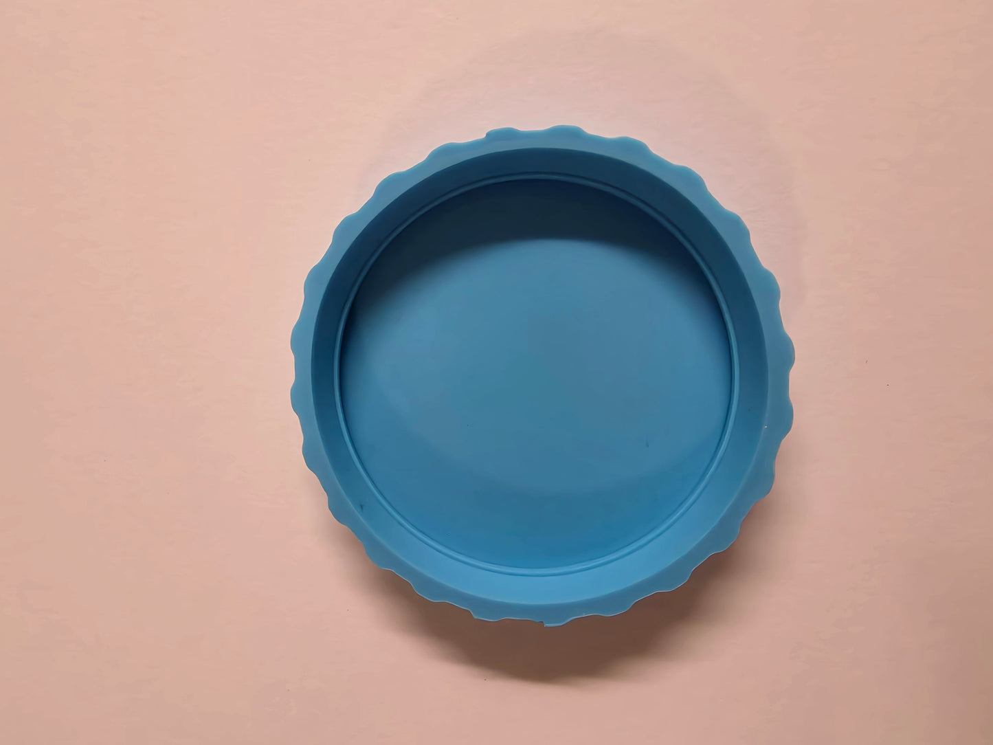 Silicone water dish - large