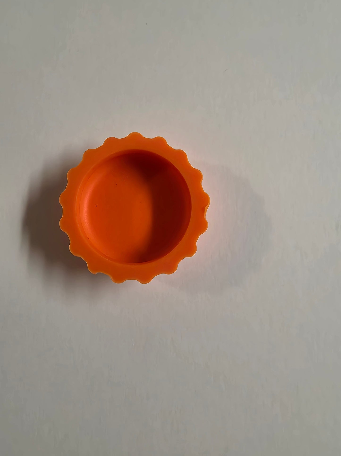 Silicone water dish - small