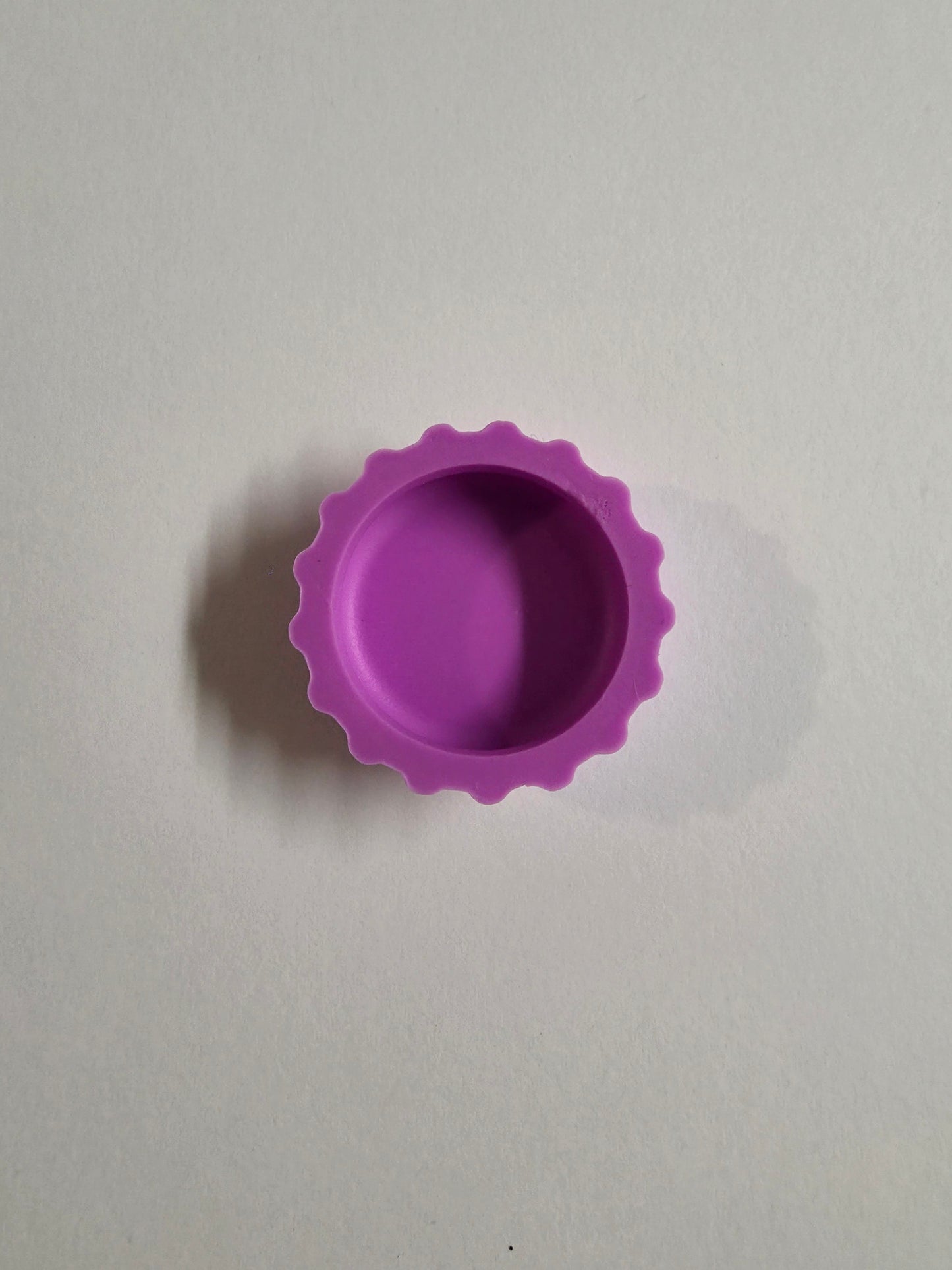 Silicone water dish - small