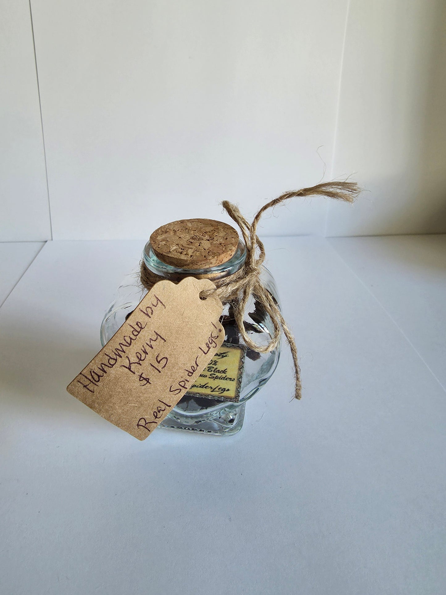 Potion bottle - Spider legs